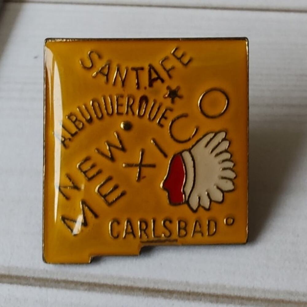 New Mexico State Shaped Indian Pin Souvenir Travel Hat Lapel Collectible
